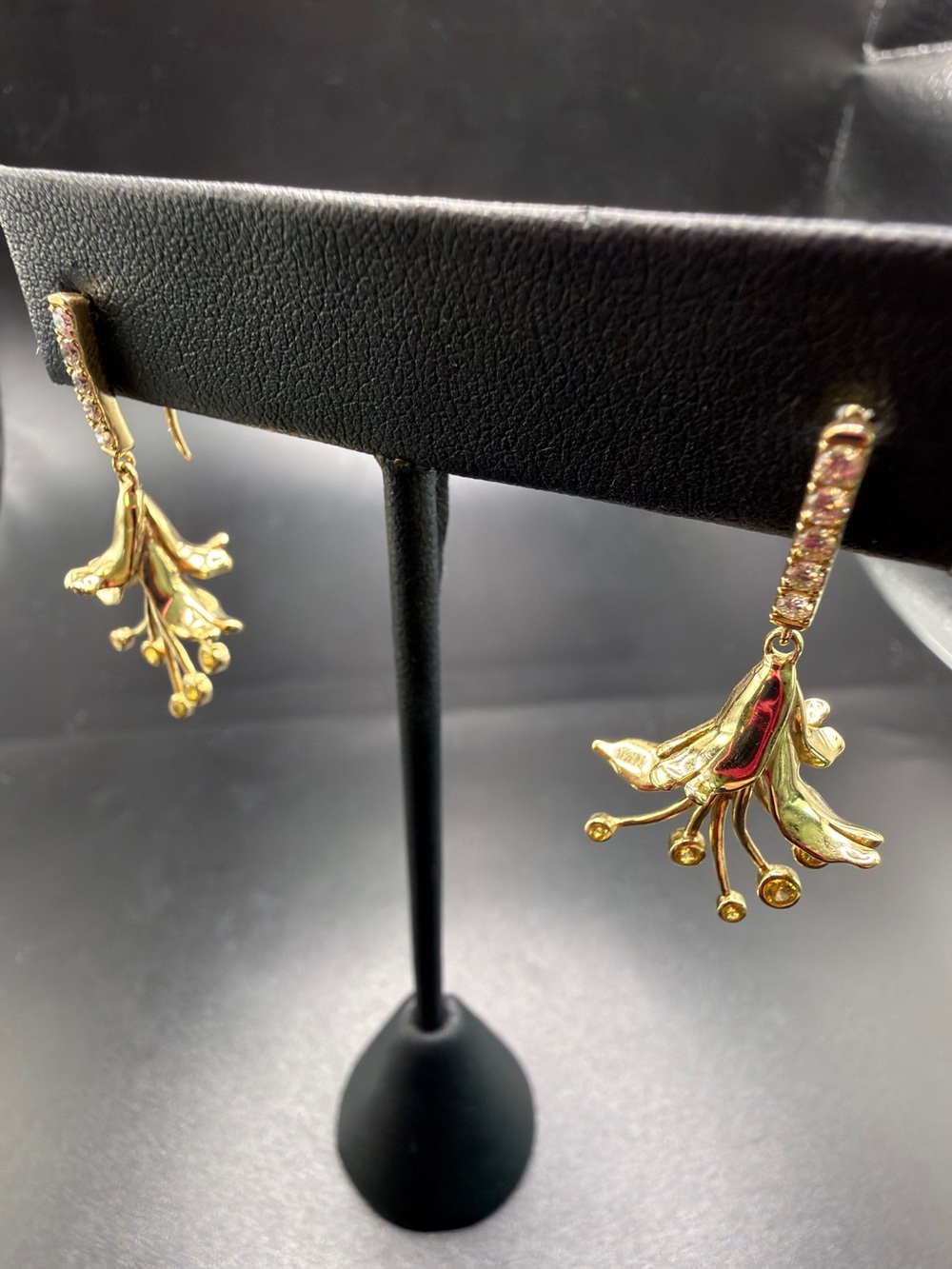 YELLOW SAPPHIRE & DIAMONDS 14k YELLOW GOLD HONEYSUCKLE DANGLE EARRINGS SOUTHERN - Picture 4 of 7